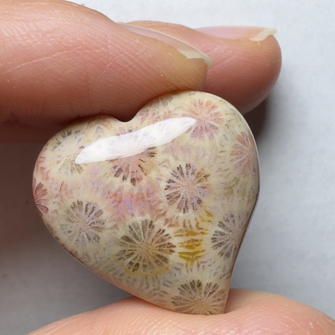 硅化玉粉黄花，偏爱未镶嵌