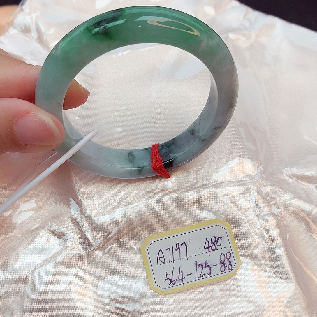 翡翠手镯未镶嵌天然缅甸翡翠A货