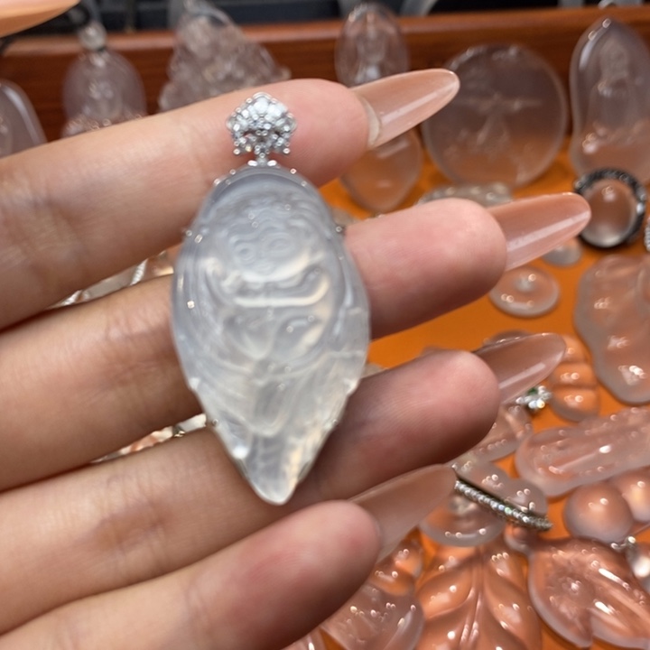 石英质玉银S925镶嵌颈饰