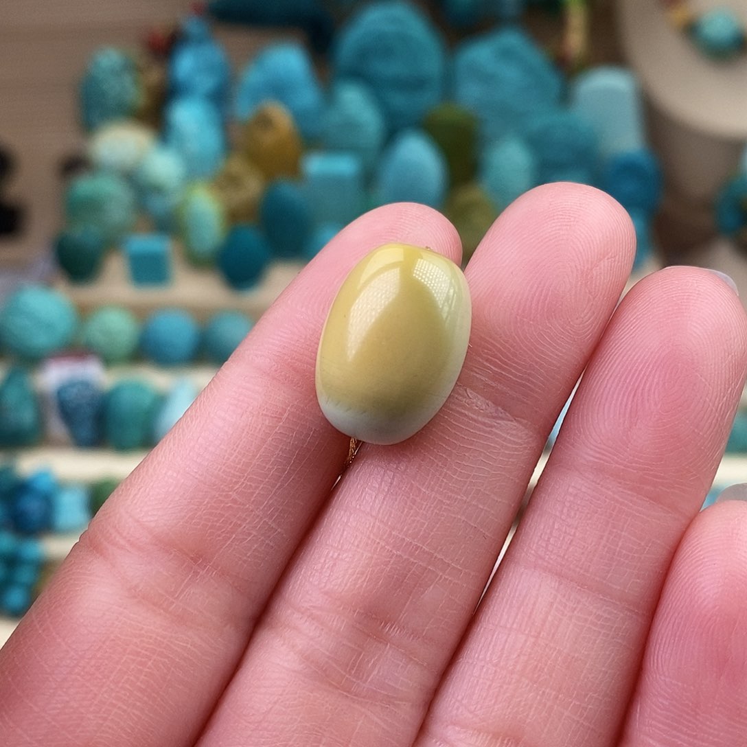 绿松石珠宝奇石未镶嵌