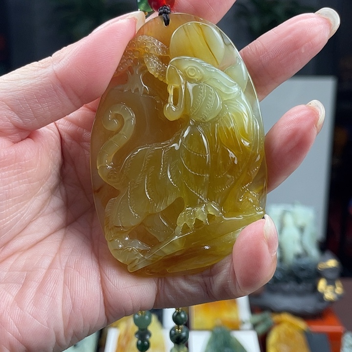 未镶嵌蛇纹石玉颈饰