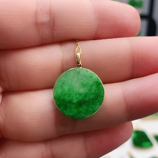 翡翠耳饰18K金镶嵌挂件