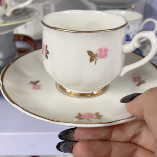 小***蛋金葡萄瓷器欢迎您