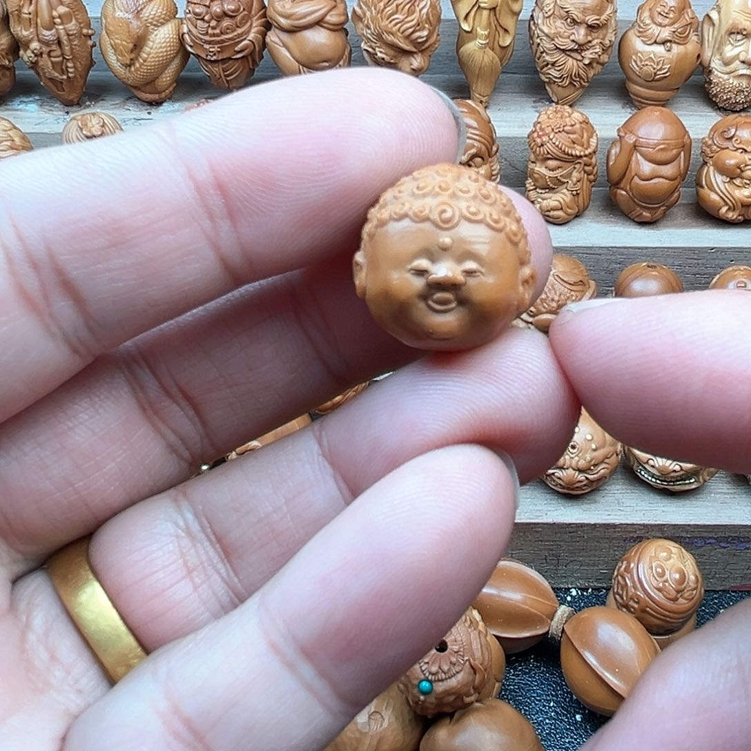 猴头核桃吊坠16宝宝佛