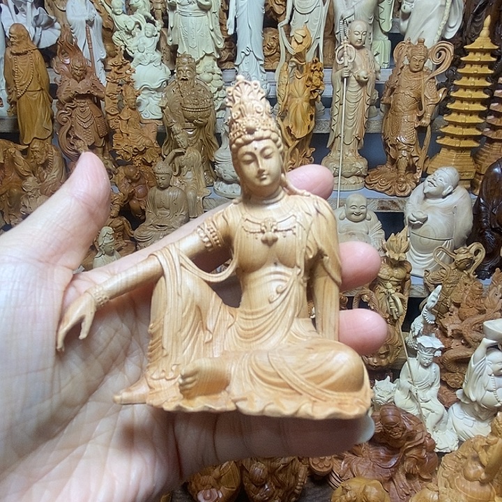 消***客柏木（崖柏）水月观音