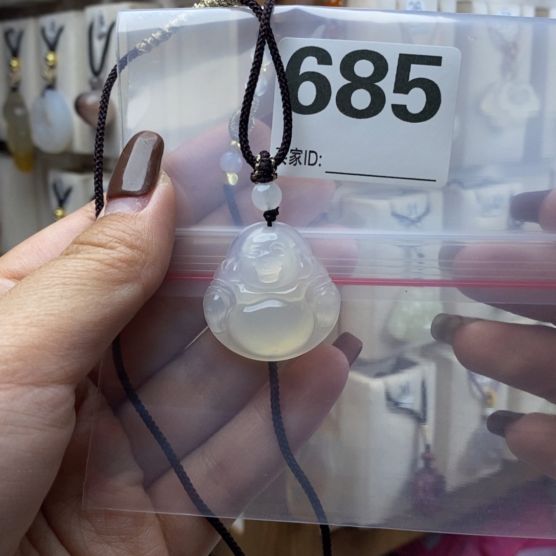 玛瑙/玉髓颈饰合金掠****风