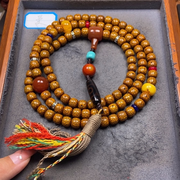 星月菩提吊坠菩提