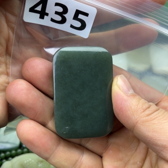 和田玉未镶嵌珠宝半成品