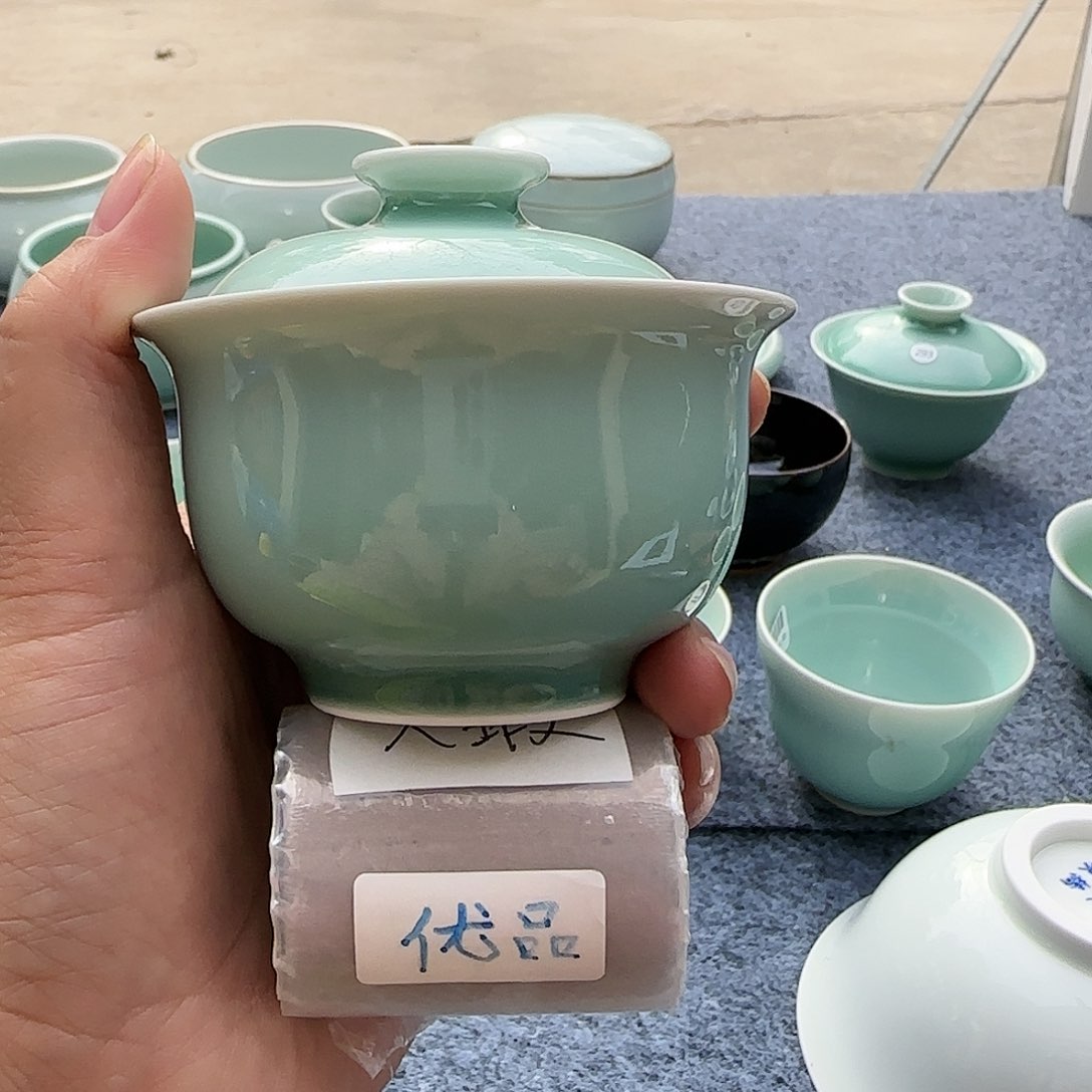 尴尬咯君君咯君君君君咯OK君君