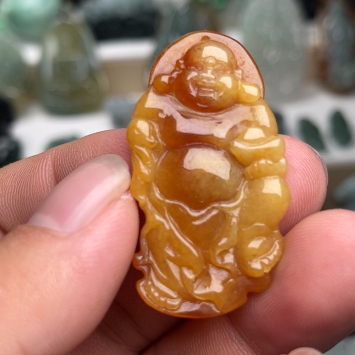 颈饰未镶嵌翡翠站佛
