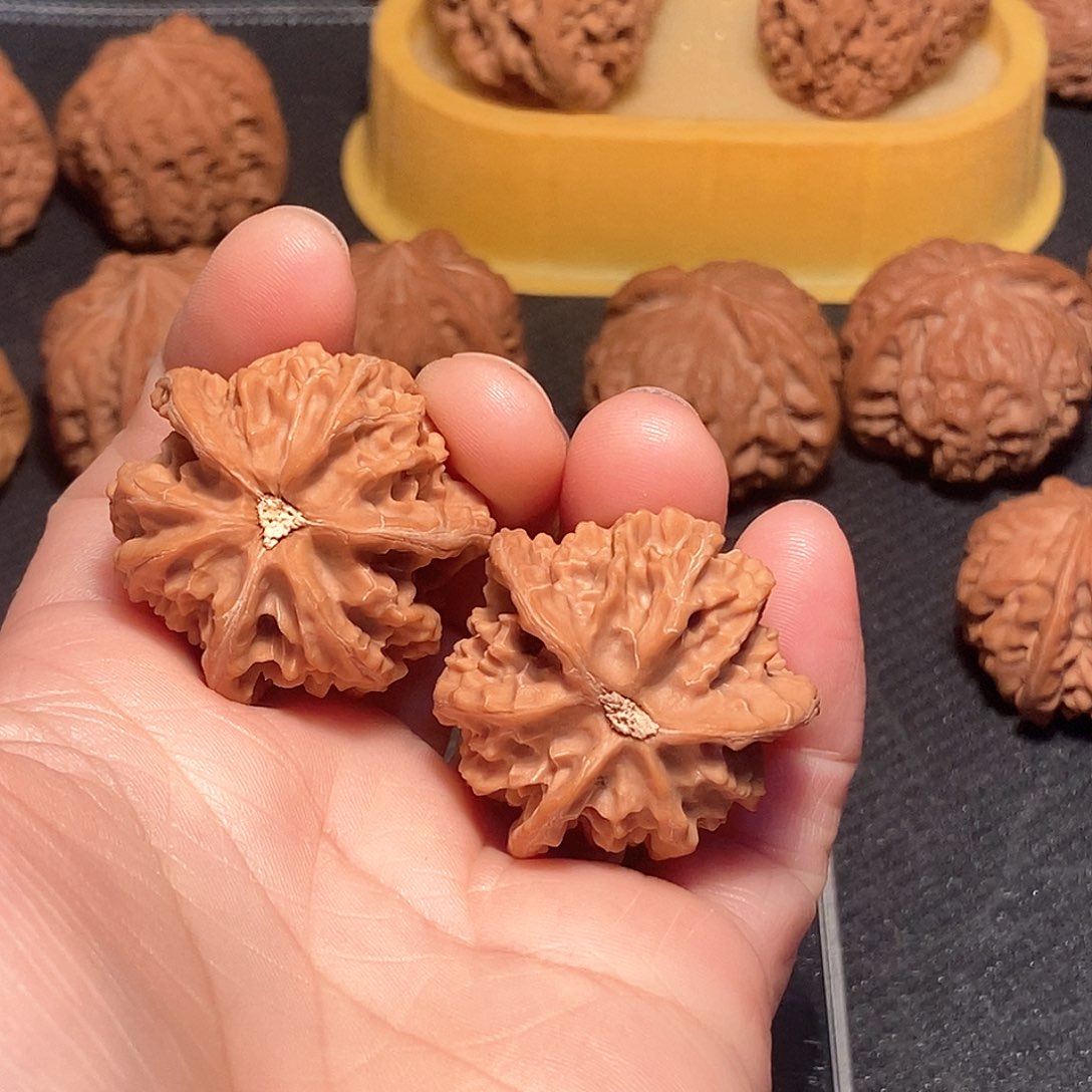 吊坠文玩核桃盘山3棱