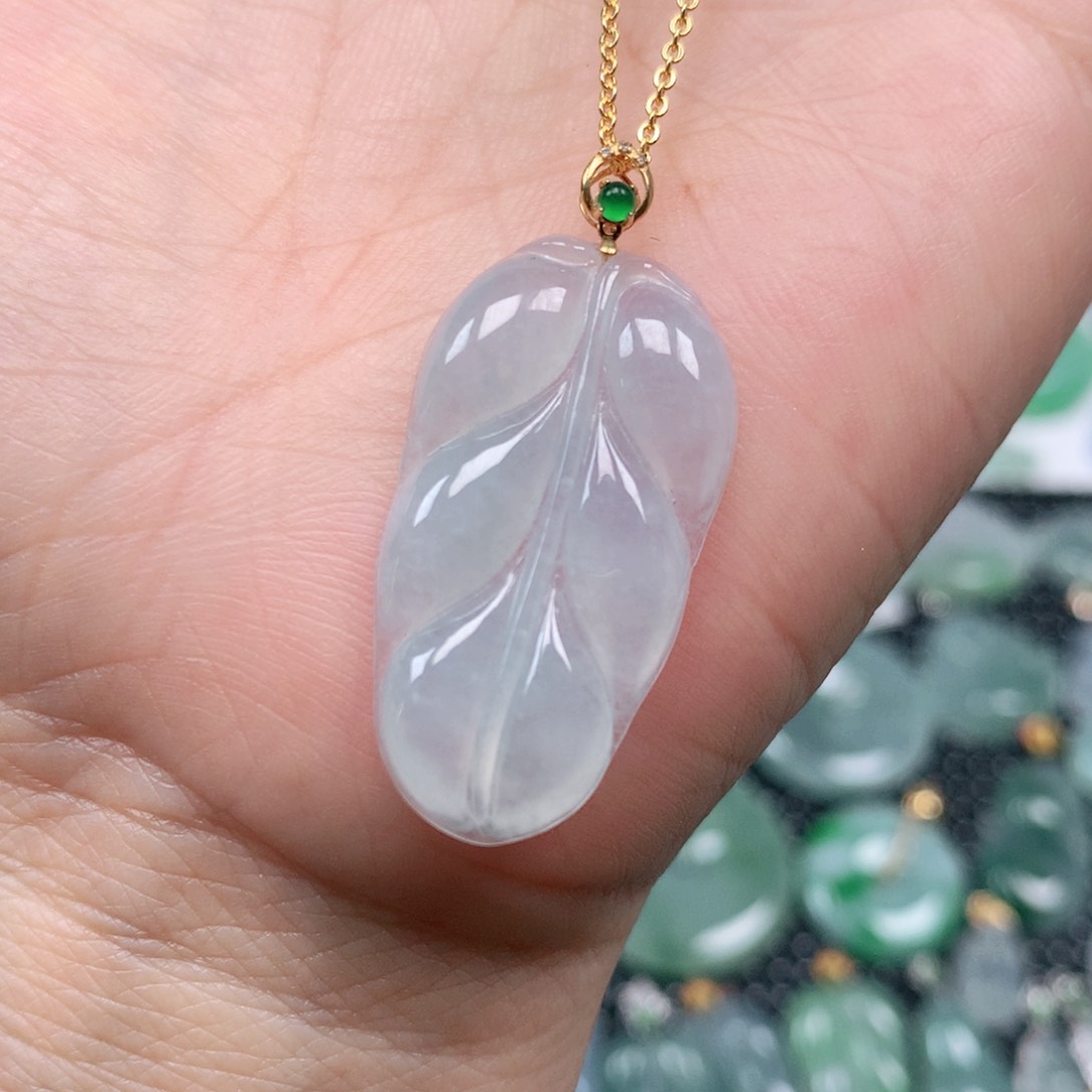 【闪购商品】翡翠吊坠(不含链)18K金镶嵌
