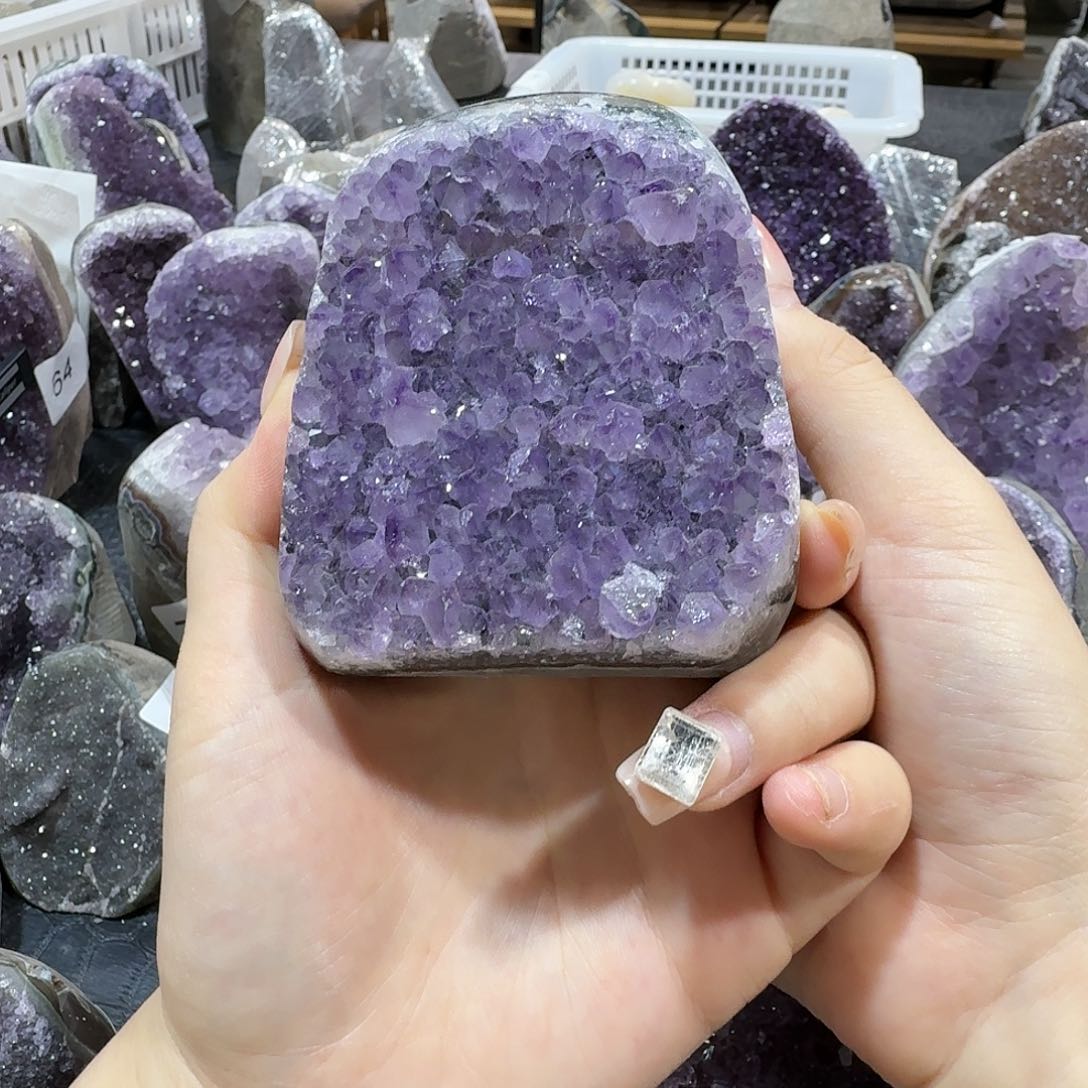 天然紫水晶未镶嵌紫晶
