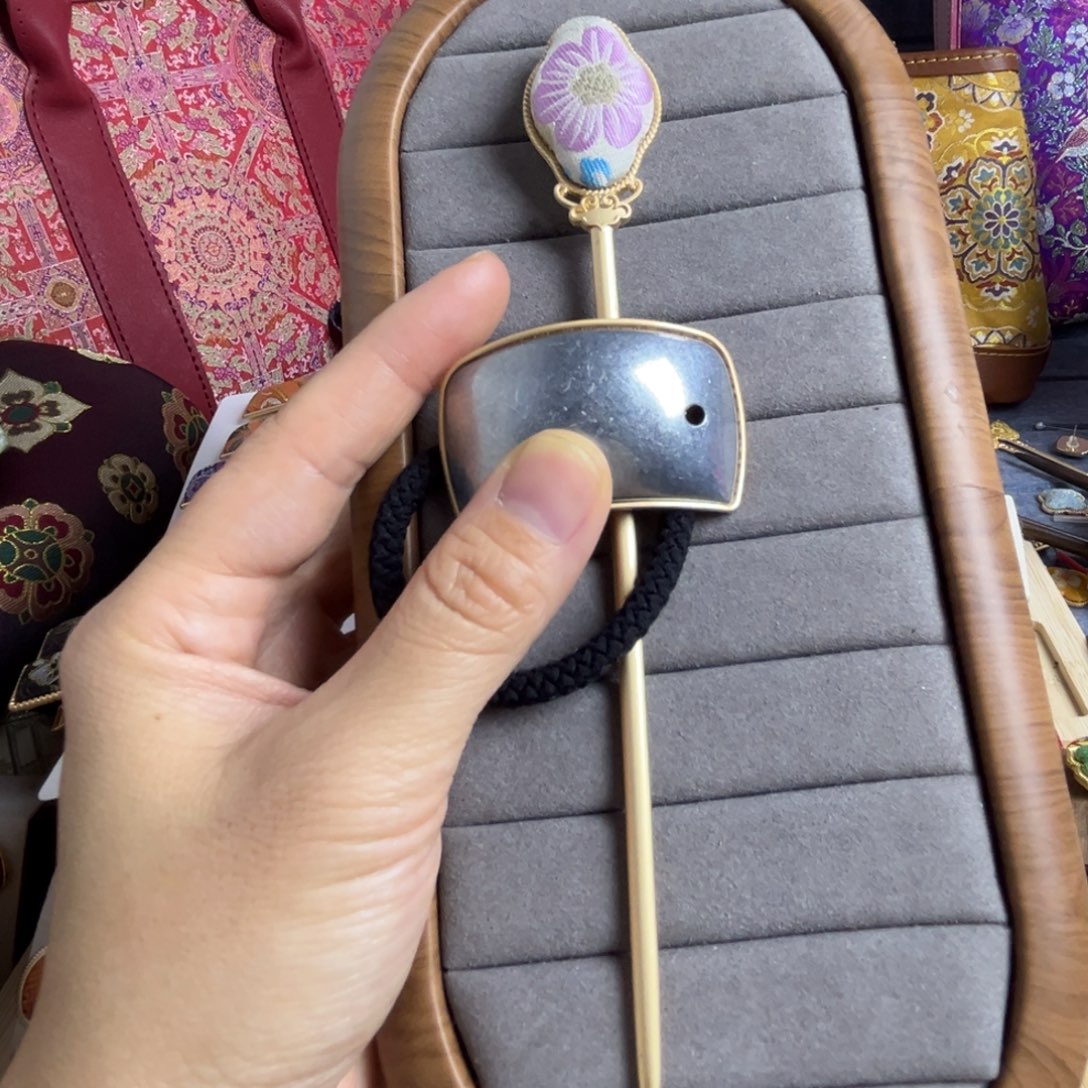 布艺纯铜合金茉莉青梅发扣