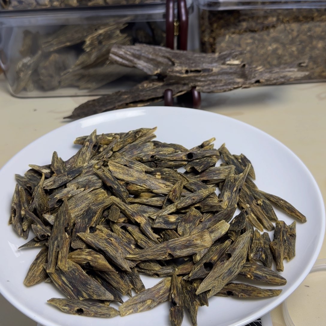 张***荣木老白棋树心瓜子料200克