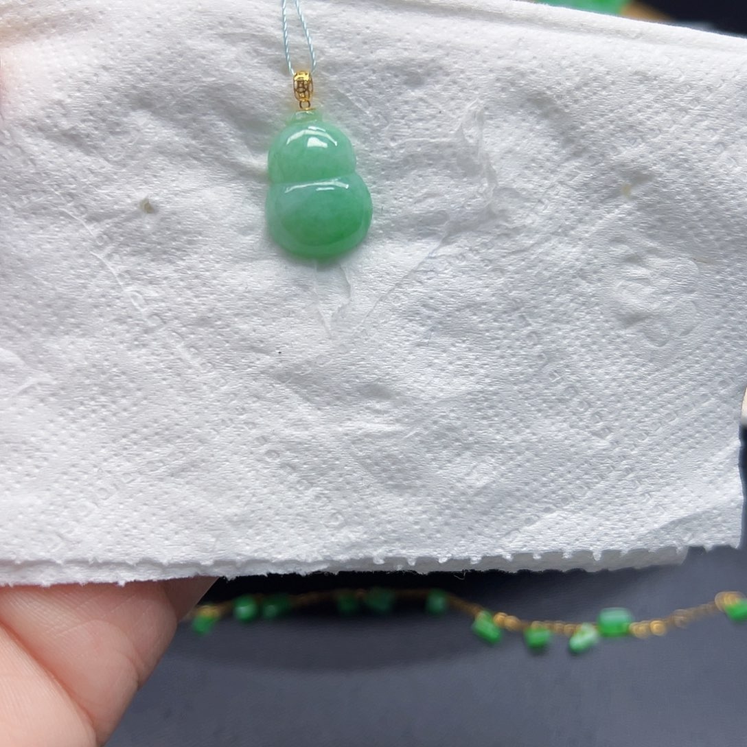 翡翠颈饰18K金镶嵌天然缅料A货一件