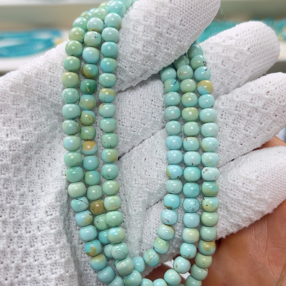 绿松石绿松石未镶嵌