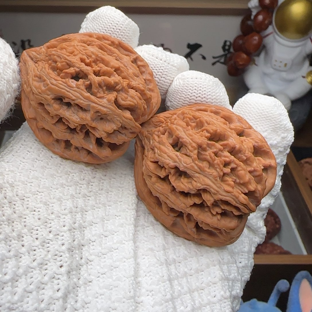 文玩核桃吊坠野生九龙筋