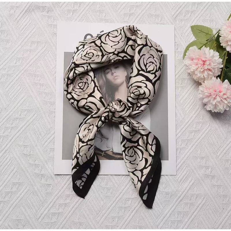 A011【浪漫玫瑰】70*70左右小清新布料