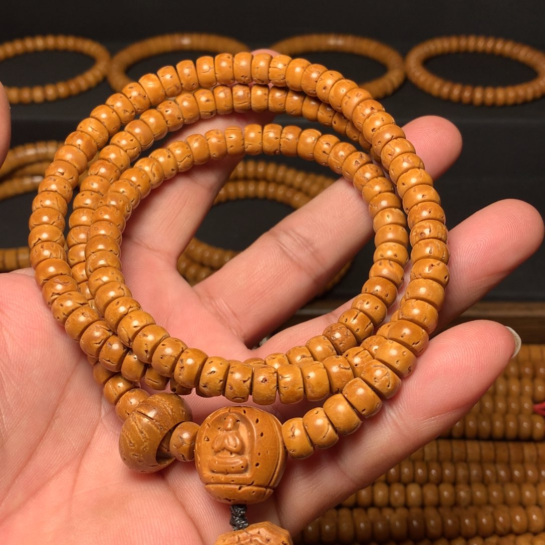 宇***泽吊坠文玩核桃桃核核片