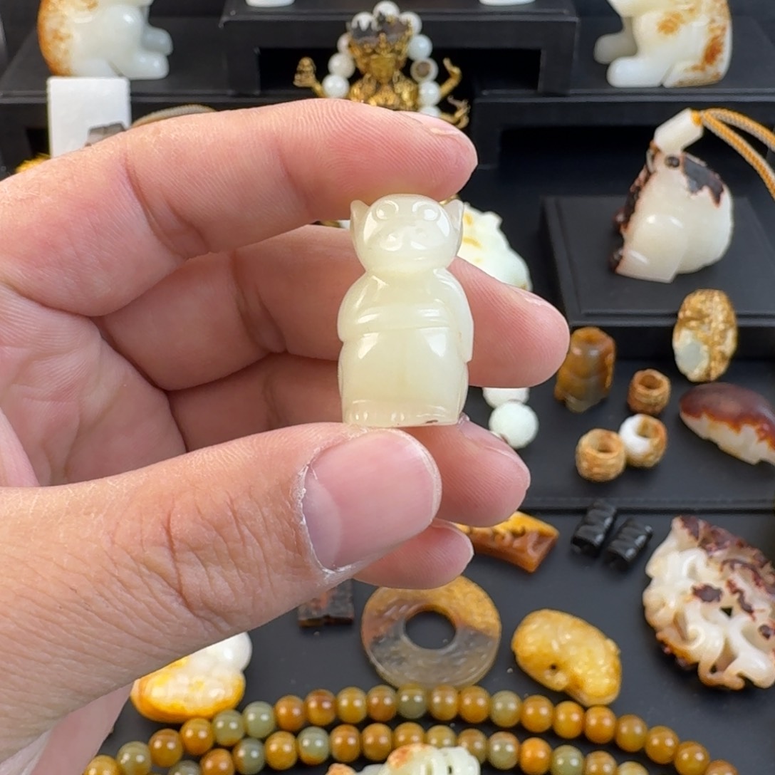 和田玉（糖玉）颈饰未镶嵌刘*