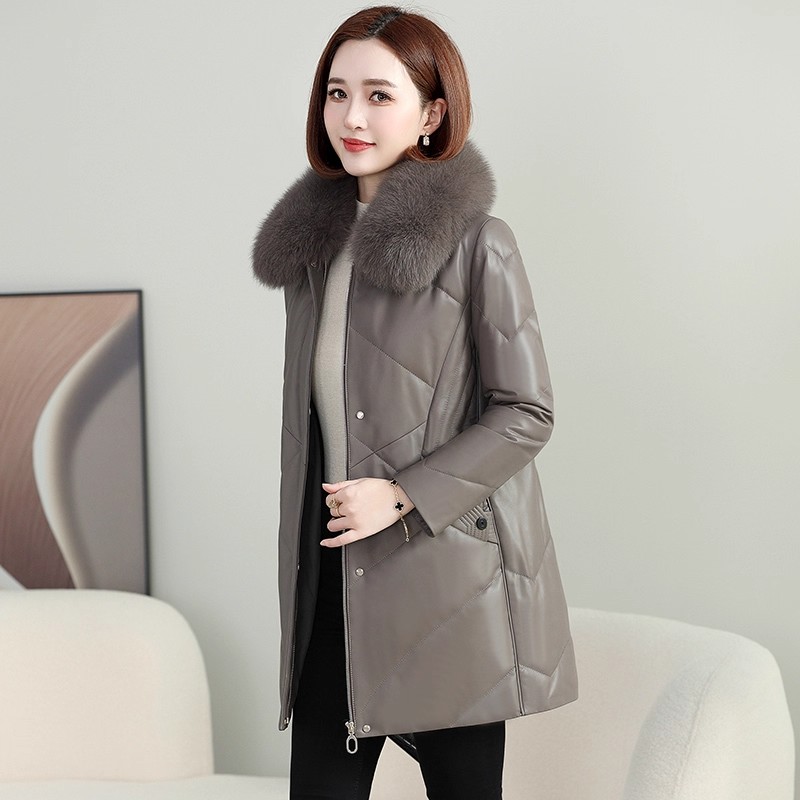 2025海宁新款皮衣羽绒棉服女加厚中长款皮衣中年妈妈大码皮草外套