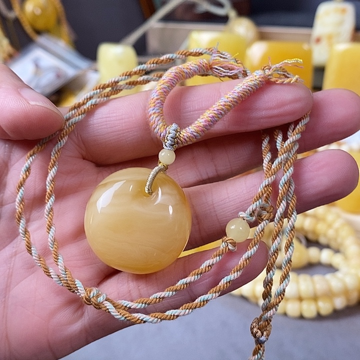 琥珀未镶嵌裸石公主扣