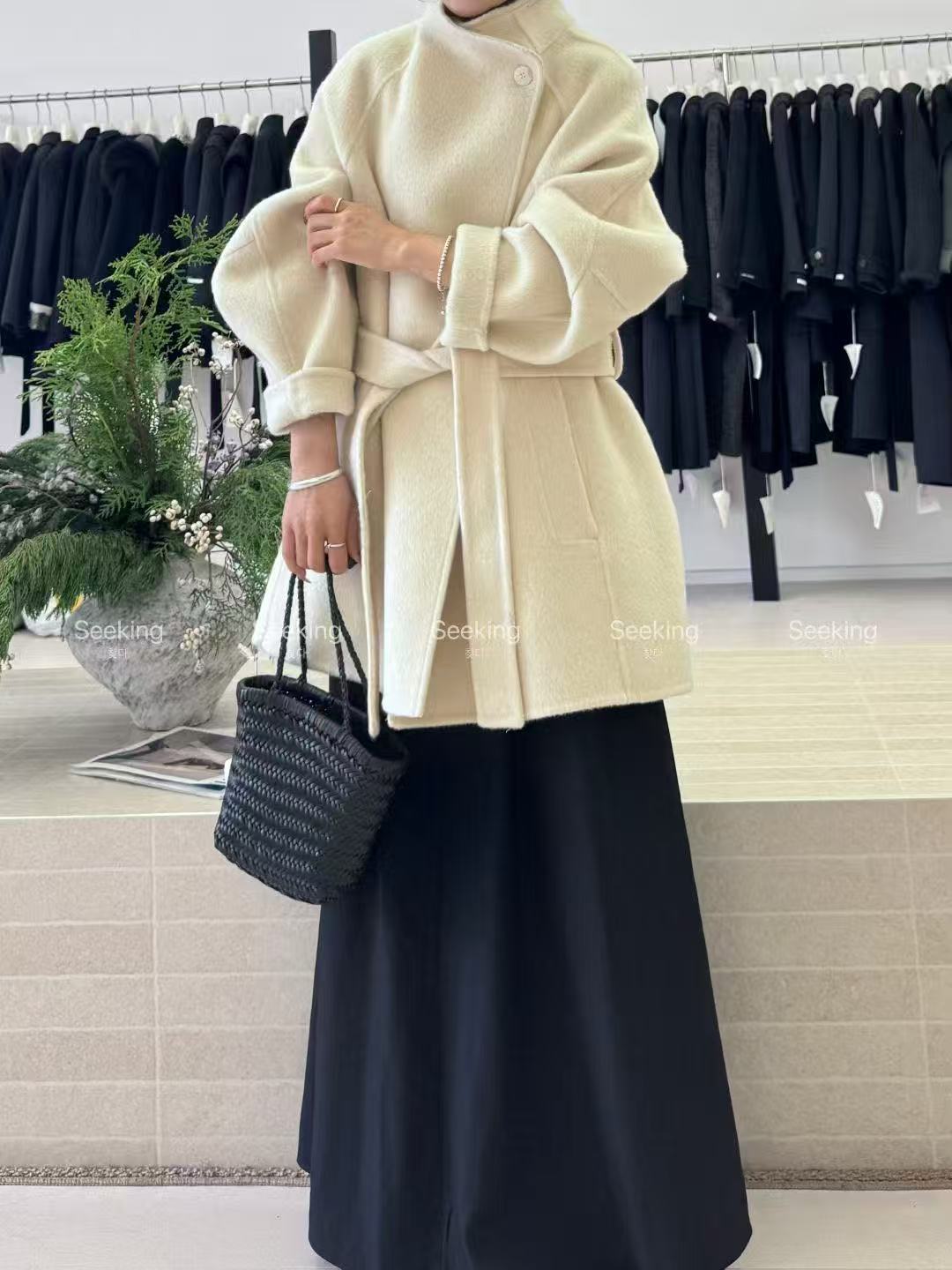 立领双面羊绒大衣女短款2025秋冬新款赫本风系带高级感羊毛呢外套