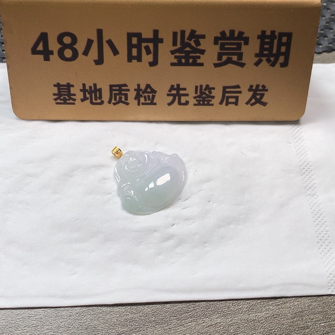 颈饰18K金镶嵌翡翠佛