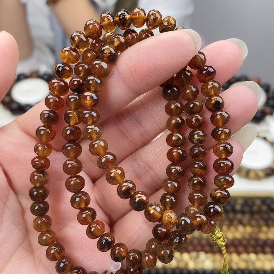 琥珀未镶嵌裸石琥珀6