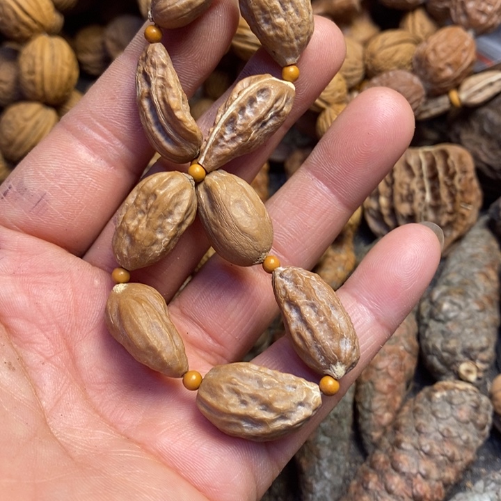 小****桃核吊坠东北特产157