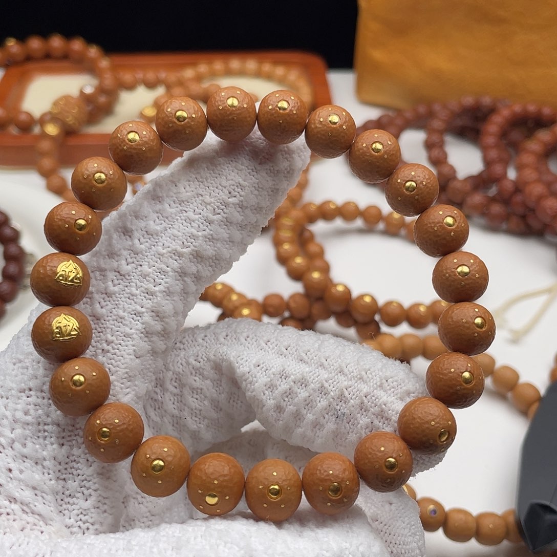 往***过猴头核桃吊坠耀日