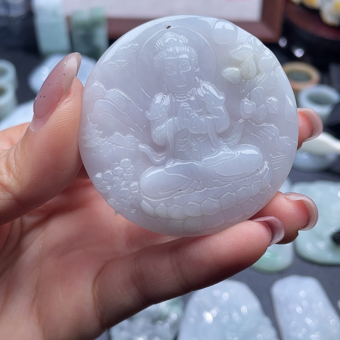 翡翠未镶嵌颈饰翡翠