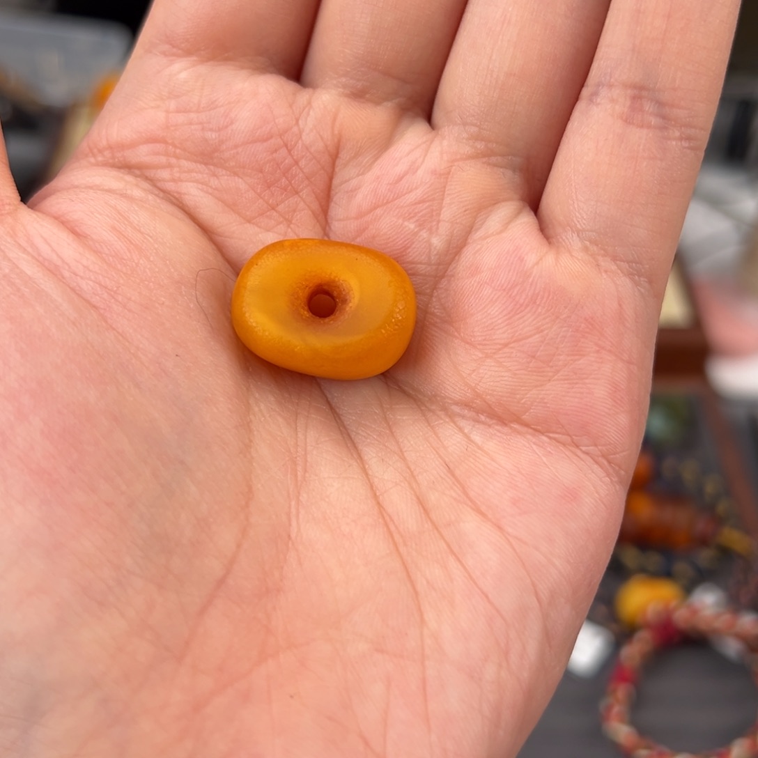 琥珀裸石未镶嵌'*?定制