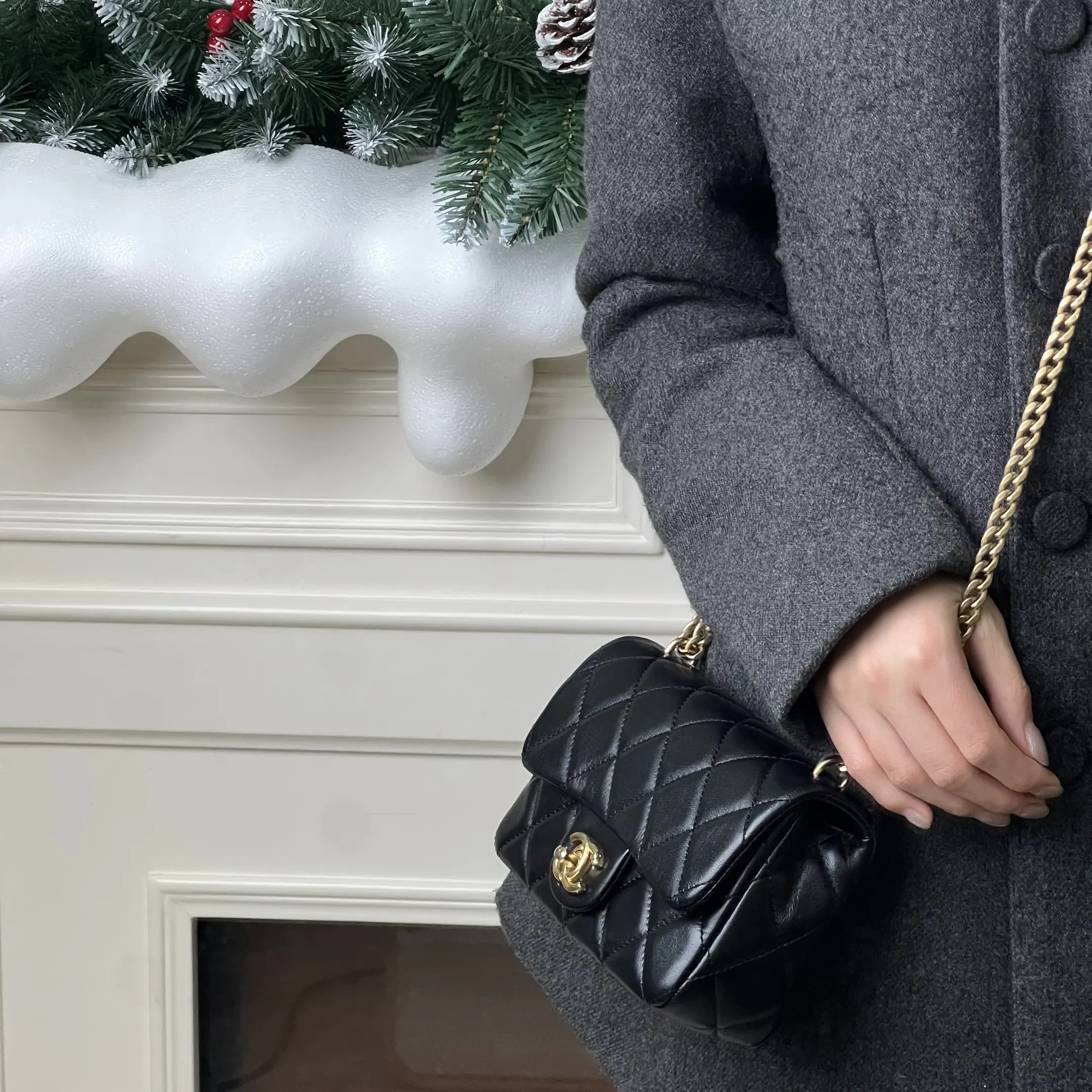 99新 Chanel/香奈儿 Chanel 25c爱心金球mini/优品