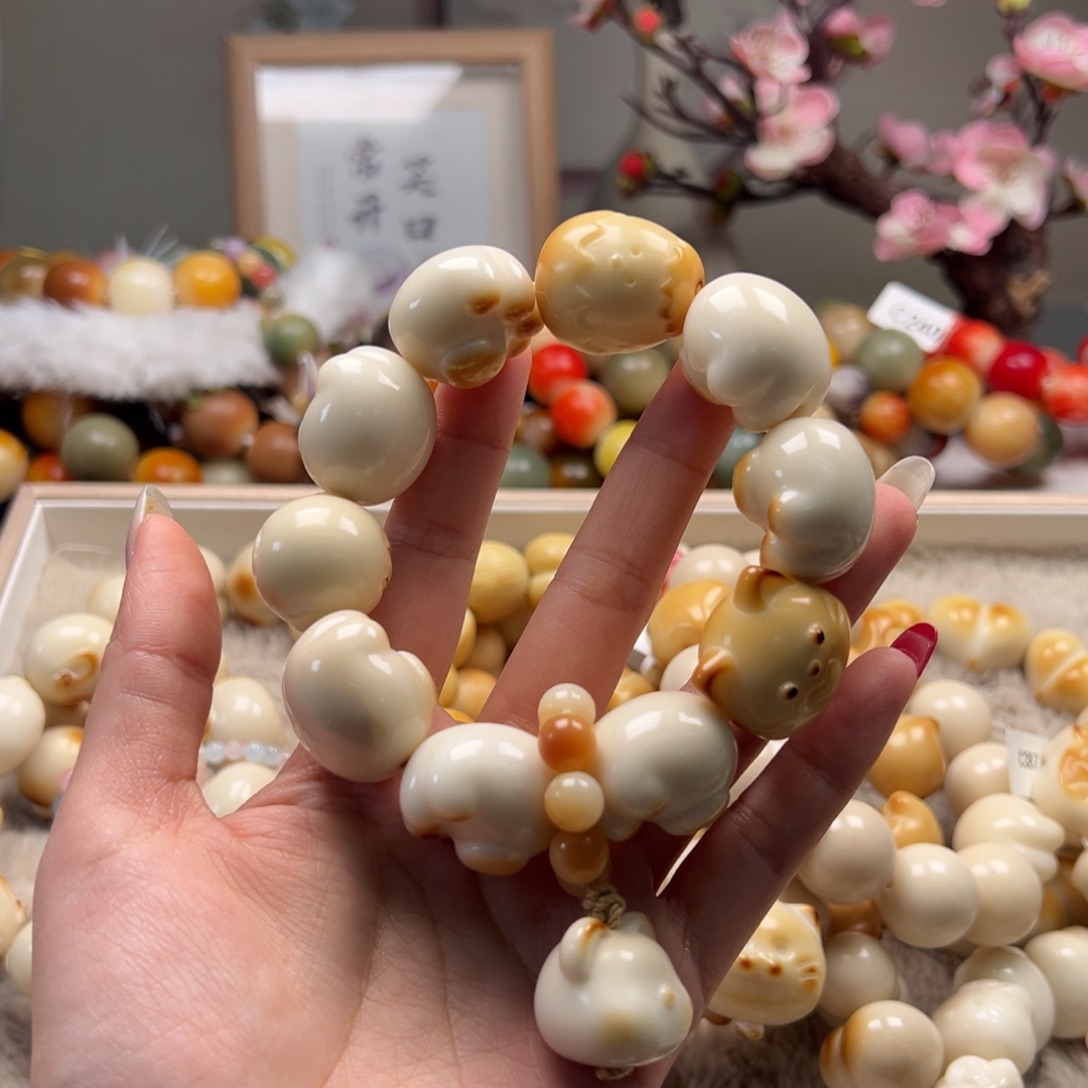 X***x菩提根/象牙果吊坠T10-4象牙果爱心猫爪通货一串