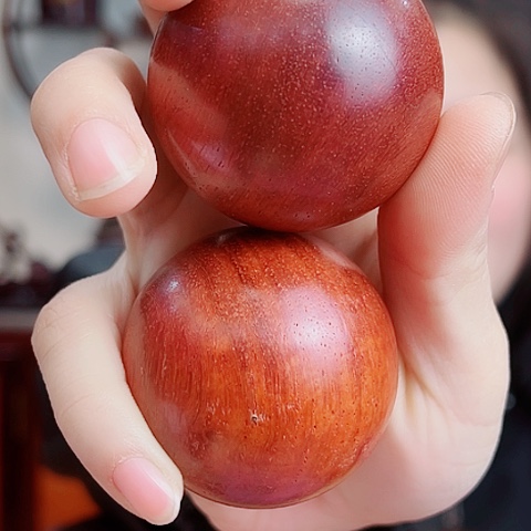 花梨木类花梨木保健球一对