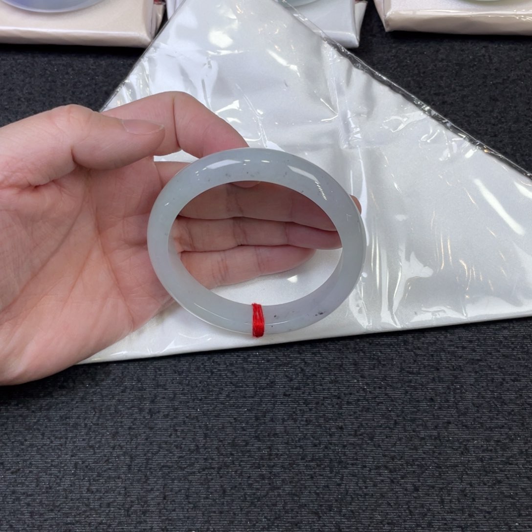 翡翠手镯未镶嵌59正圈