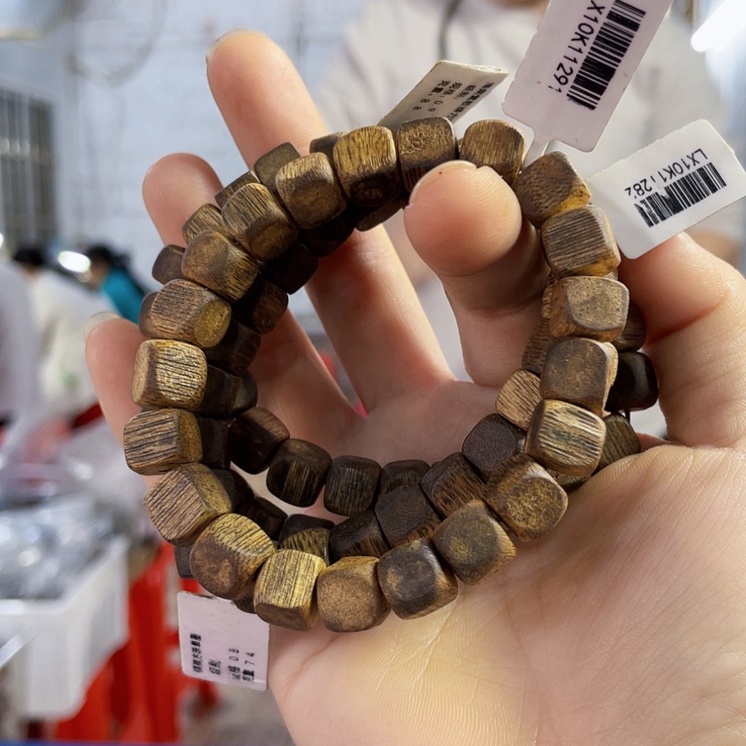 沉香手串棋楠方珠单圈8克多样性发一