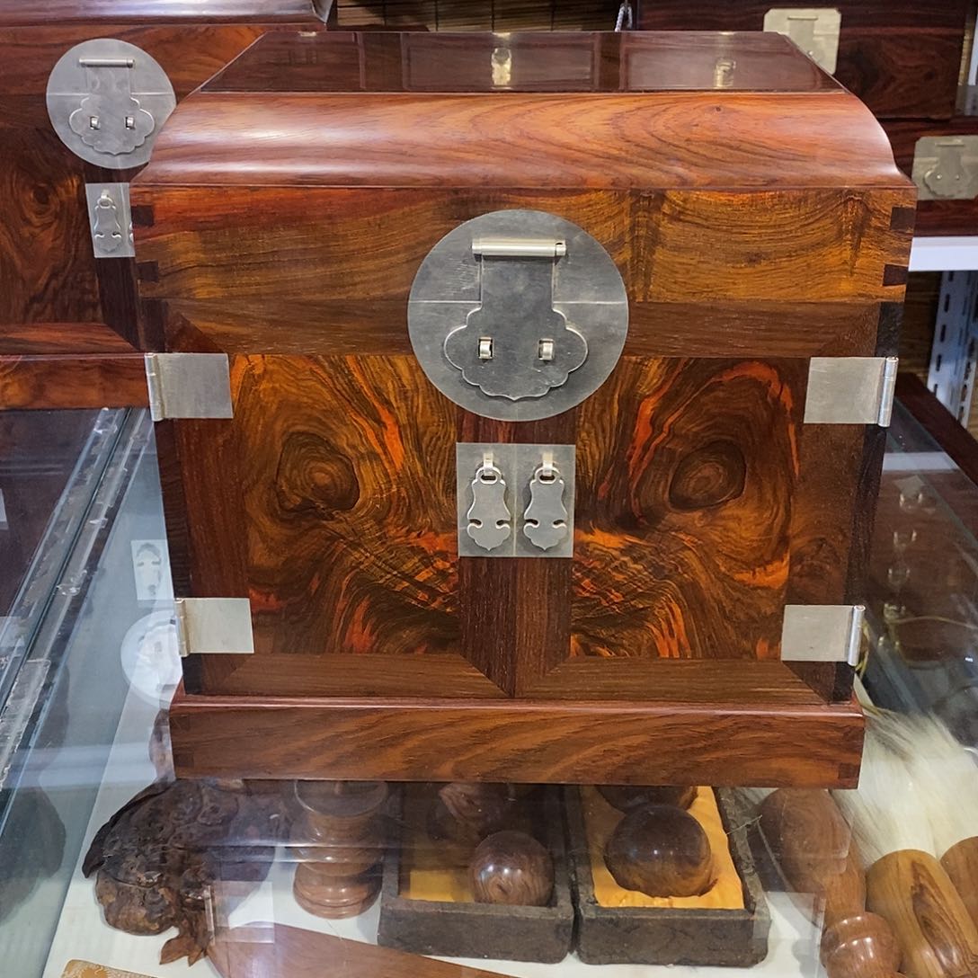 交趾黄檀（大红酸枝）独板官箱32/23/32