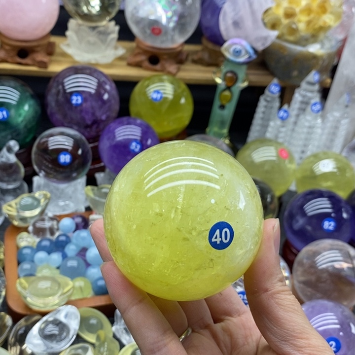 石材天然黄水晶球