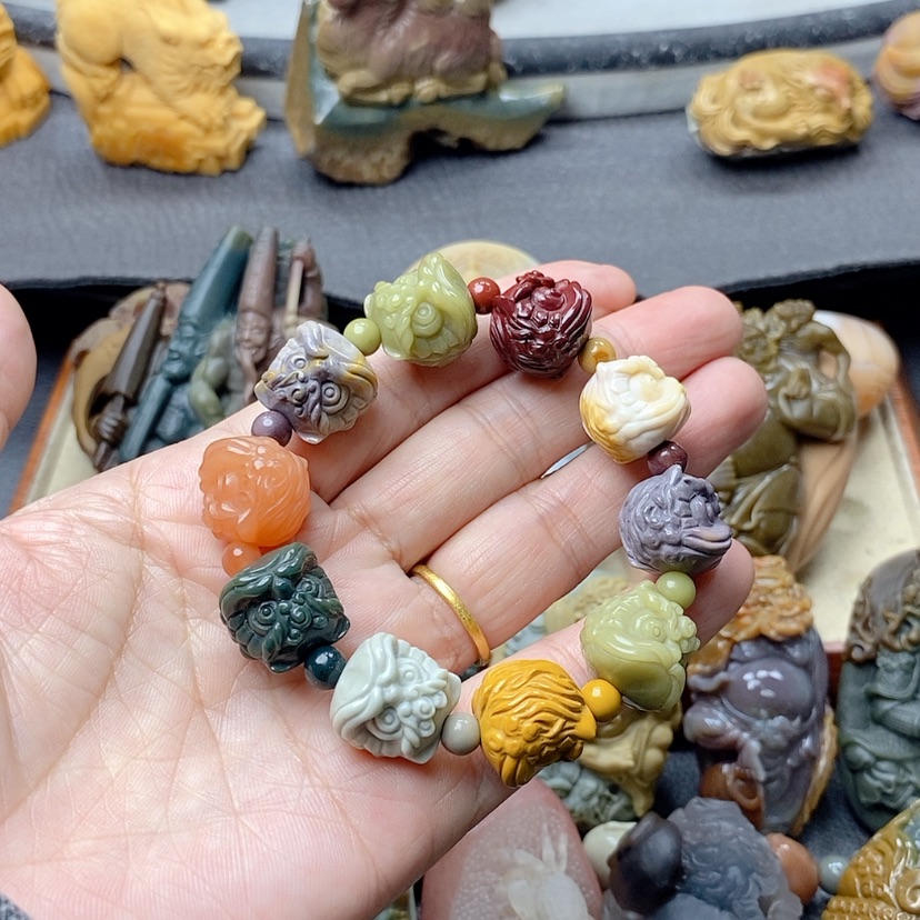 【闪购商品】定制石英质玉吊坠未镶嵌