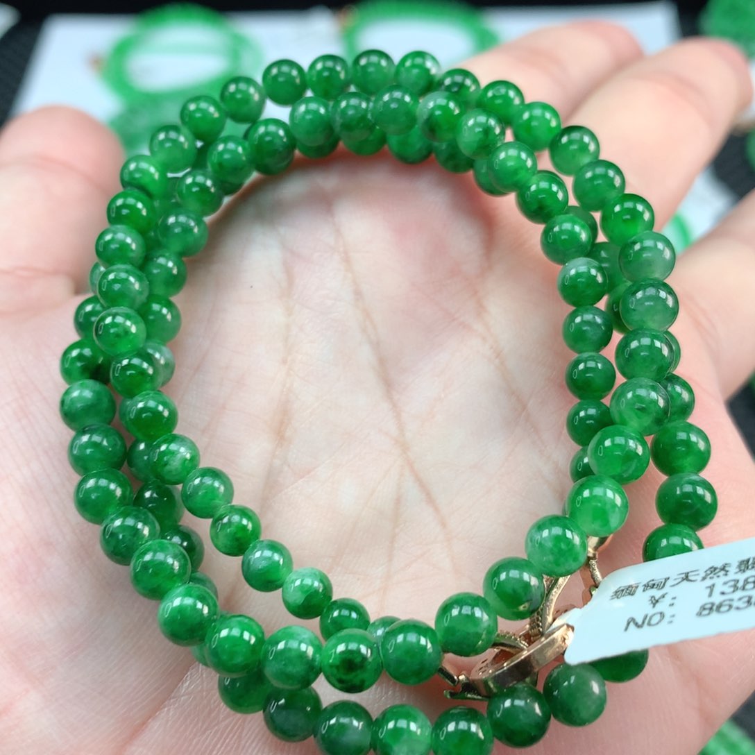 翡翠手链未镶嵌翡翠