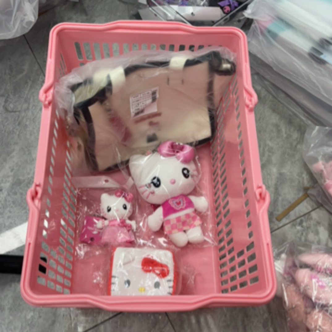 正版三丽鸥公仔挂件