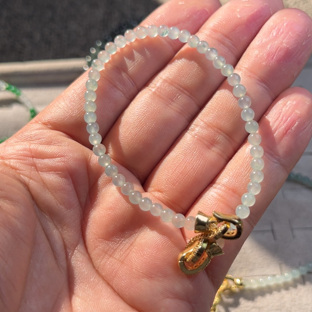 定制翡翠未镶嵌翡翠手串