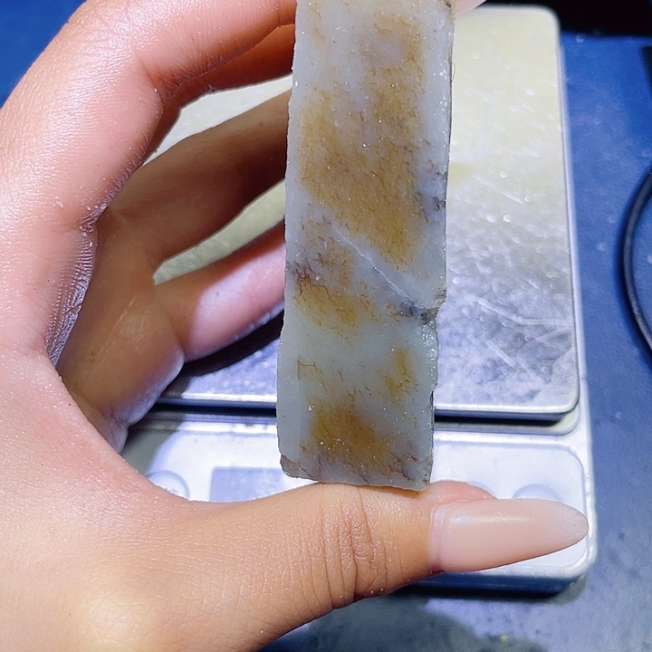 和田玉未镶嵌珠宝半成品