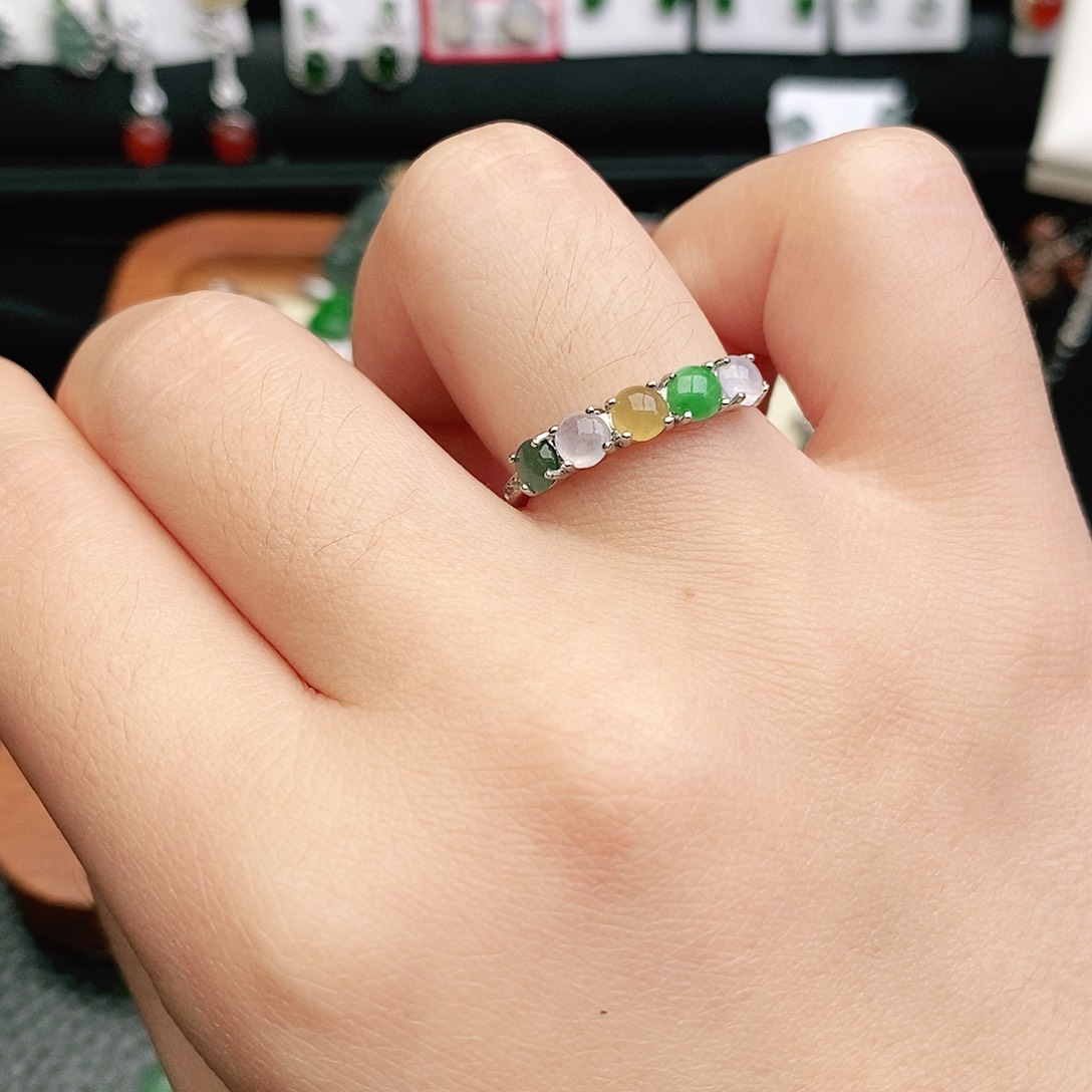 翡翠戒指银S925镶嵌翡翠