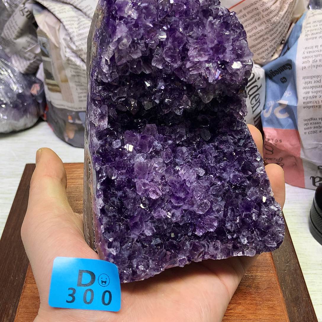 紫晶大型摆件（非配饰）未镶嵌