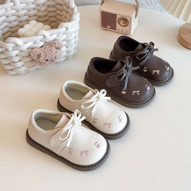 女童小皮鞋2025秋新款刺绣蝴蝶结公主鞋儿童鞋子宝宝软底防滑3507