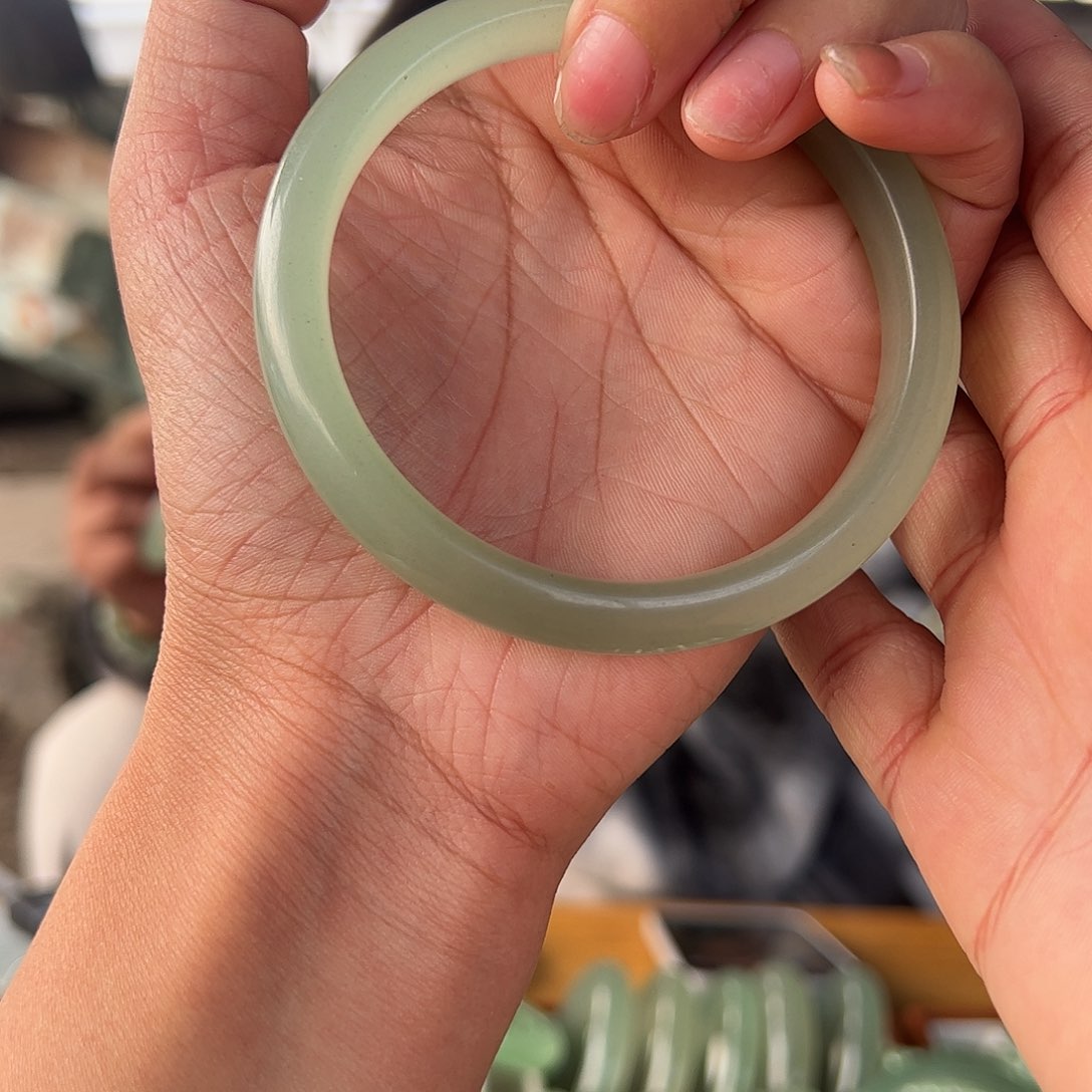 绿东陵冰晴水手镯